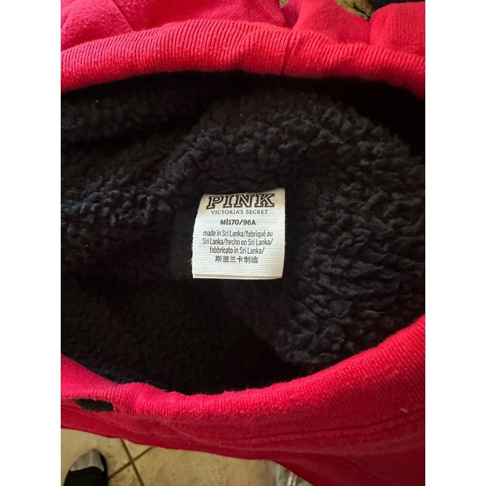 Victoria’s Secret PINK Sherpa Lined Sweatshirt, Red & Black Size Medium - Picture 3 of 5